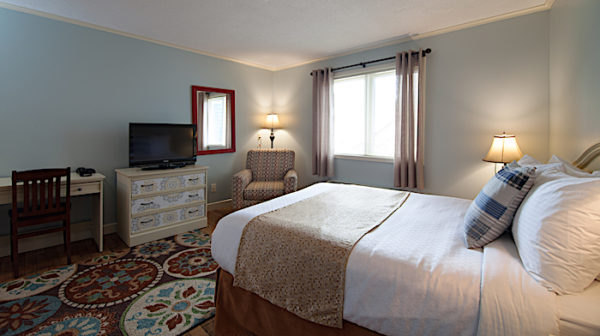 Queen Room at the Anchor Inn Hotel in Twillingate